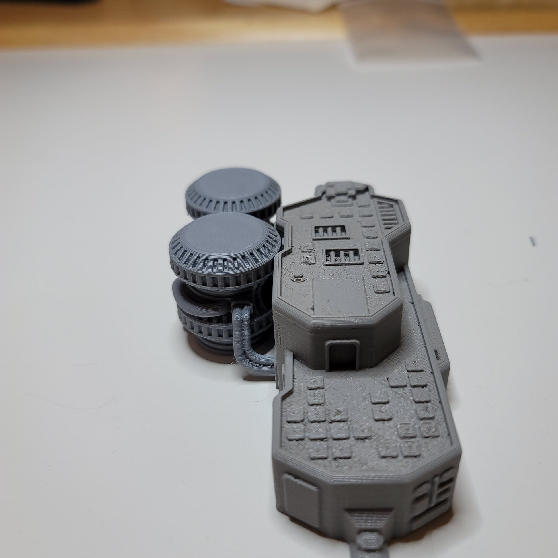 NEW 2023 PRODUCT! Fusion/Shield Generator - Sci-fi/Modern | RPG | 3D printed | 28mm | 32mm | Terrain Scatter