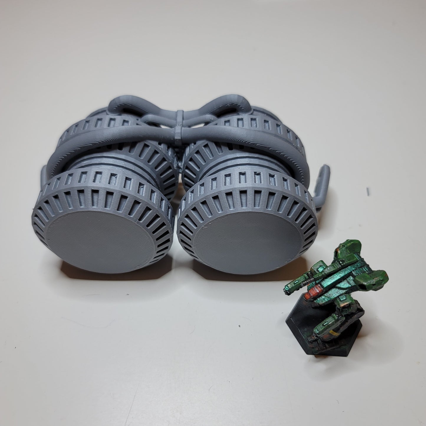 NEW 2023 PRODUCT! Fusion/Shield Generator - Sci-fi/Modern | RPG | 3D printed | 28mm | 32mm | Terrain Scatter