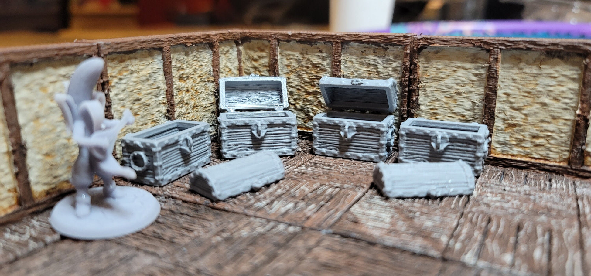 NEW in 2023! - Fantasy Wooden Chests | 3D printed | RPG | Dungeons and Dragons | 28mm | 32mm | Terrain Scatter