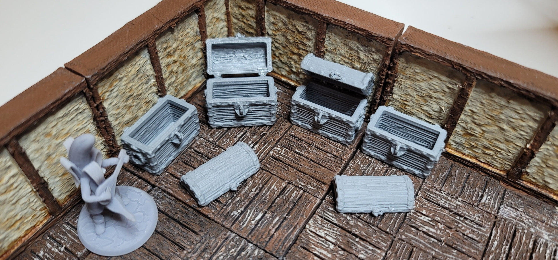 NEW in 2023! - Fantasy Wooden Chests | 3D printed | RPG | Dungeons and Dragons | 28mm | 32mm | Terrain Scatter