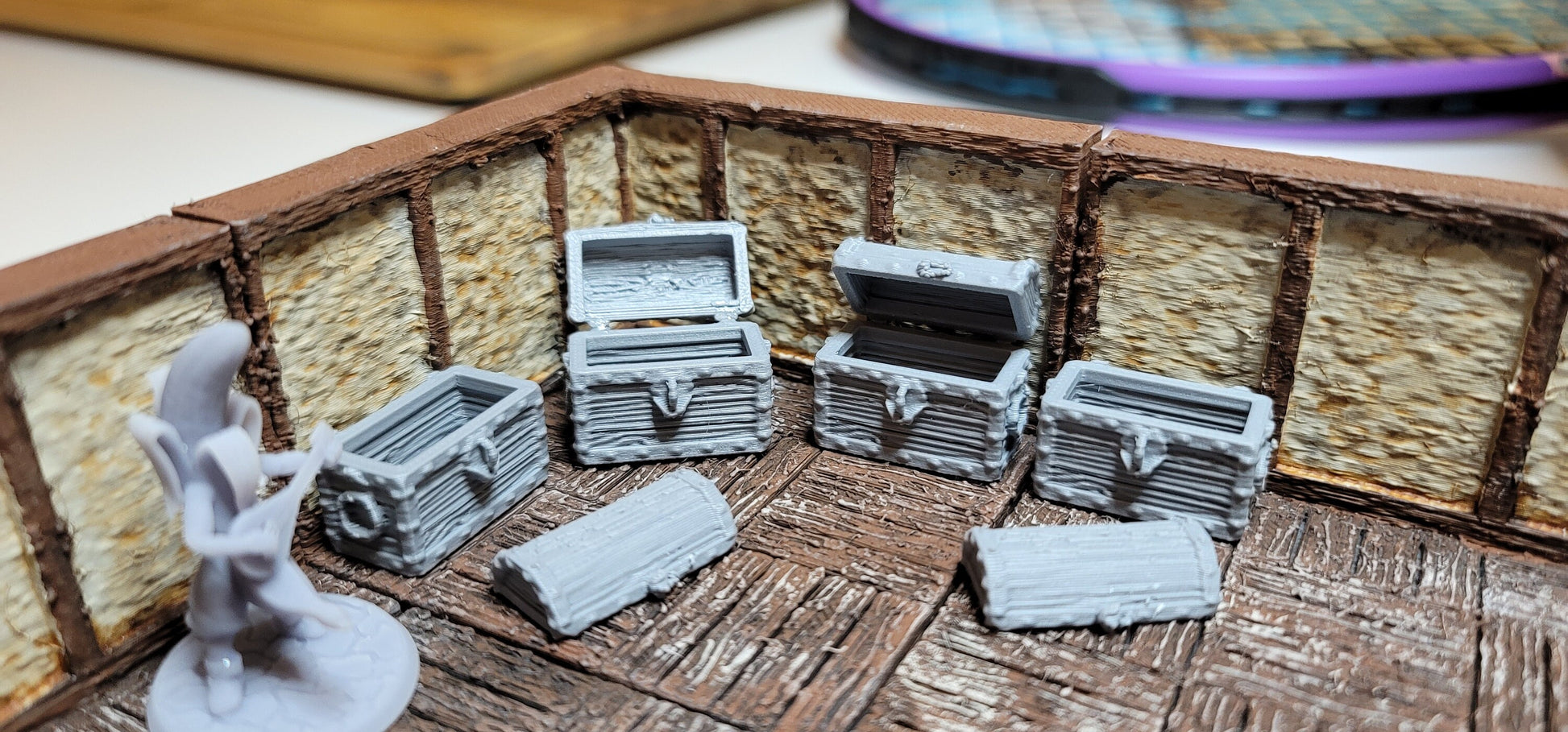 NEW in 2023! - Fantasy Wooden Chests | 3D printed | RPG | Dungeons and Dragons | 28mm | 32mm | Terrain Scatter